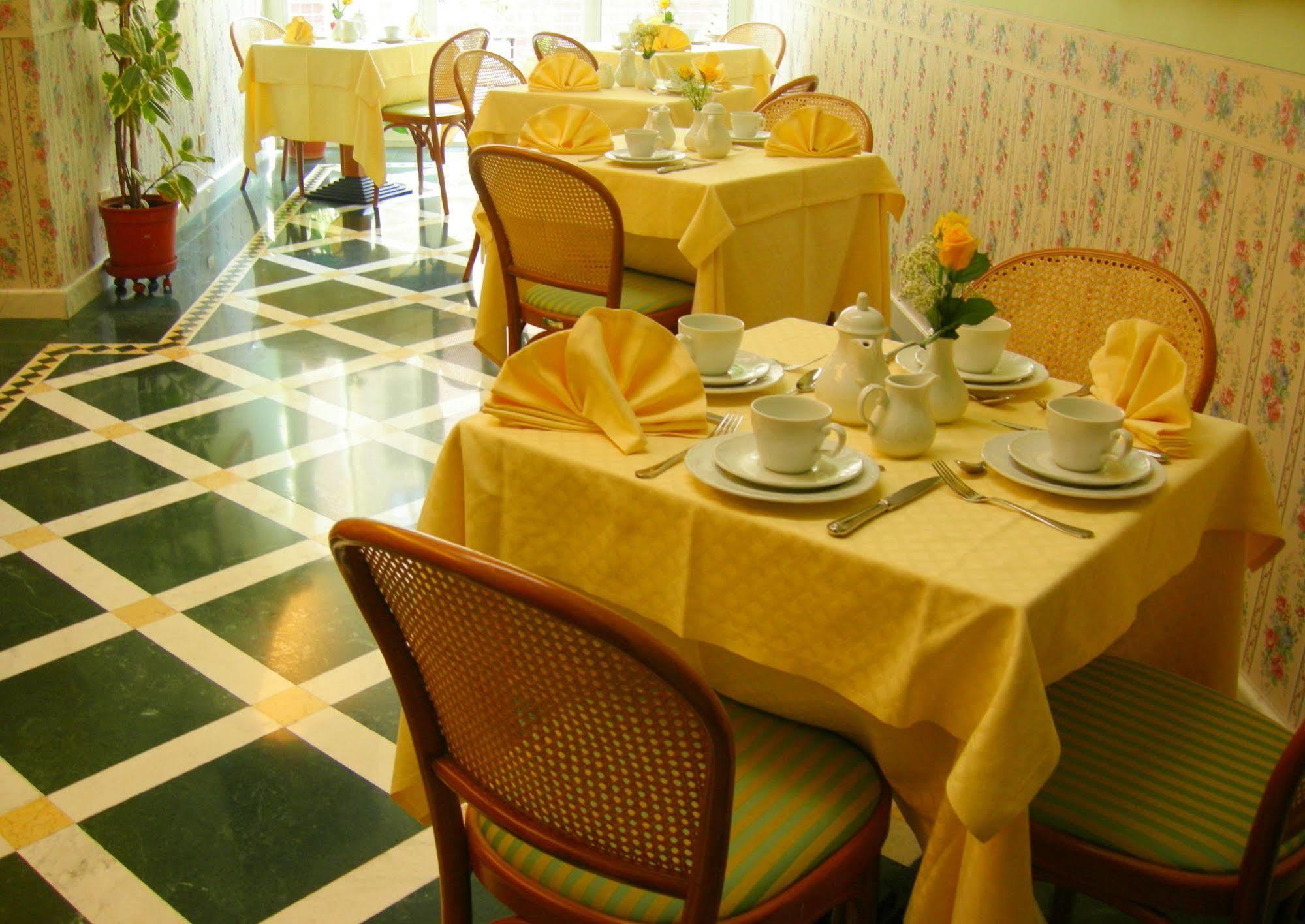 Buenos Aires Hotel Milão Exterior foto